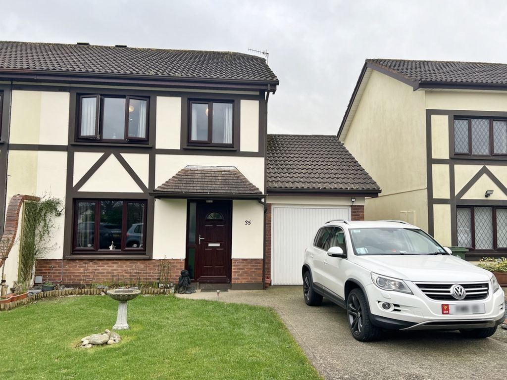 3 bed semidetached house for sale in Farmhill Meadows, Douglas, Isle