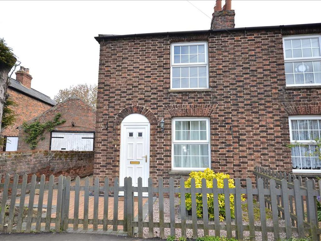 2 bed semidetached house to rent in Marshland Street, Terrington St