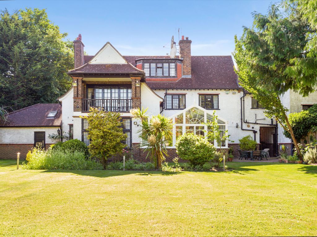 11 bed detached house for sale in Parkside, Wimbledon, London SW19 Zoopla