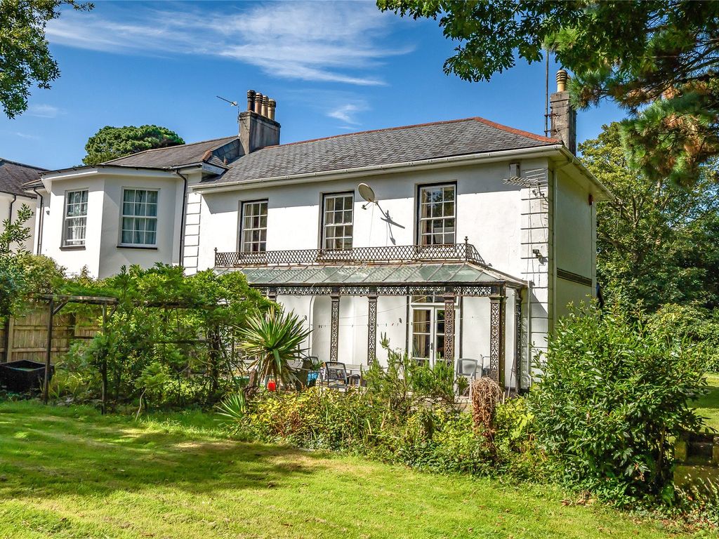 4 bed property for sale in Fairfield, Illogan, Redruth, Cornwall TR16