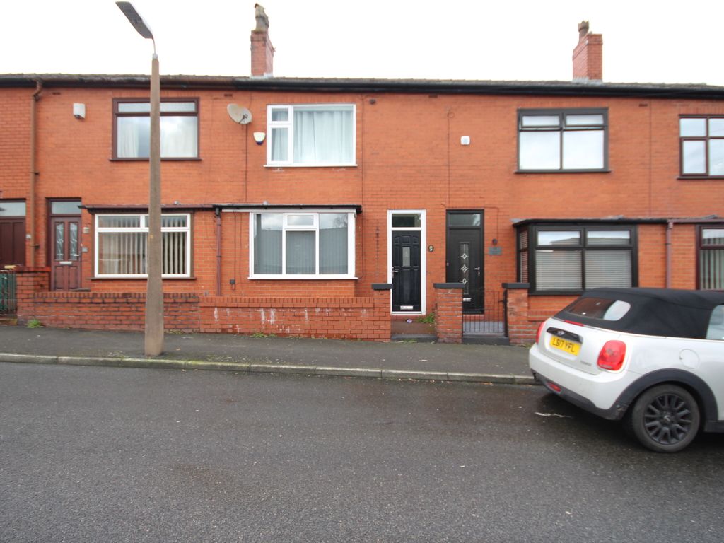 2 bed terraced house to rent in Rainshaw Street, Bolton, Greater