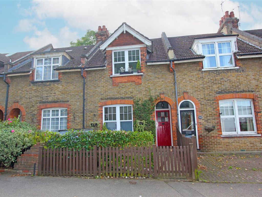 3 bed terraced house for sale in Brantwood Road, South Croydon CR2, £