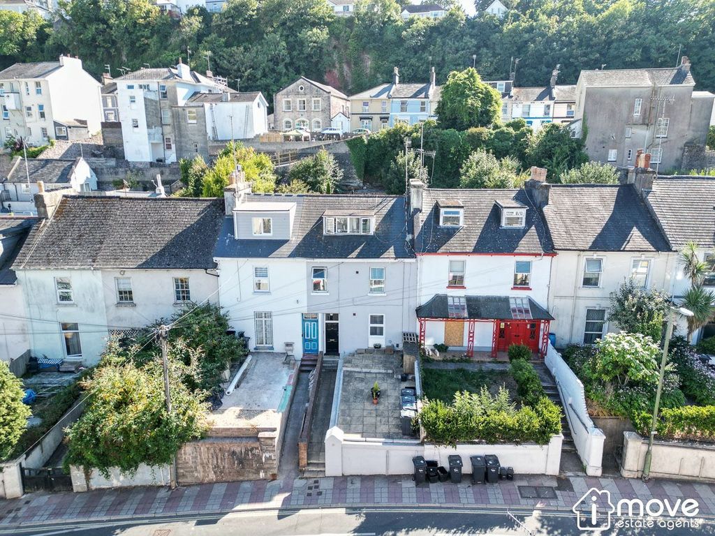 1 bed flat for sale in Abbey Road, Torquay TQ2 Zoopla