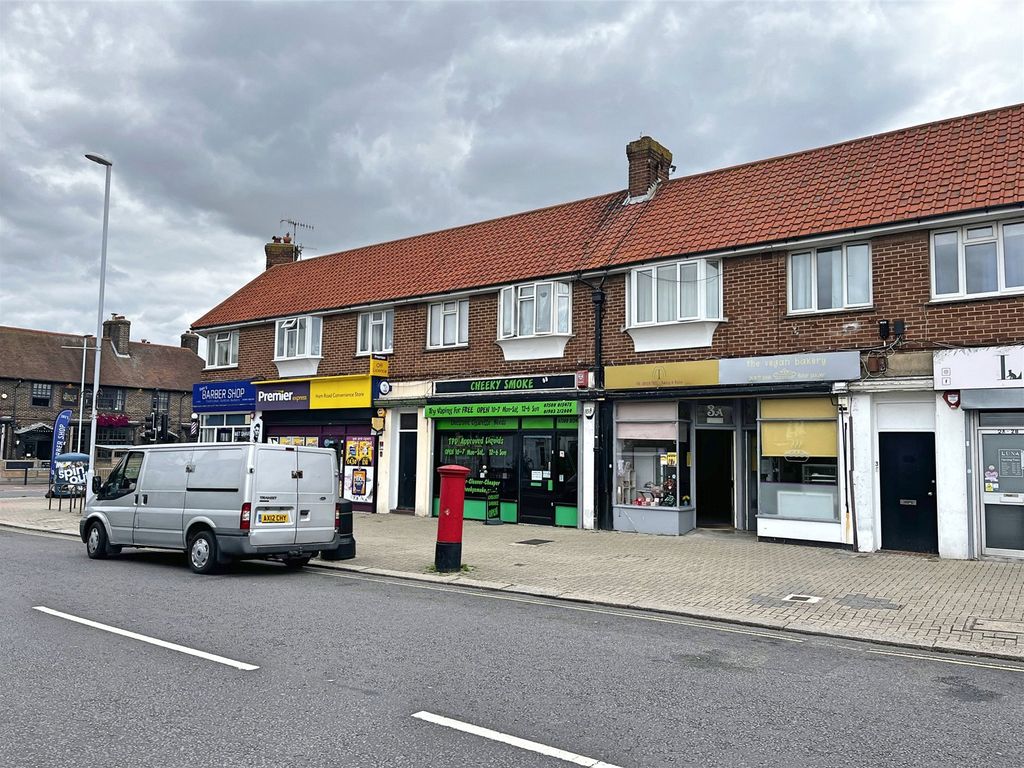 2 bed flat for sale in Ham Road, Worthing, West Sussex BN11 Zoopla