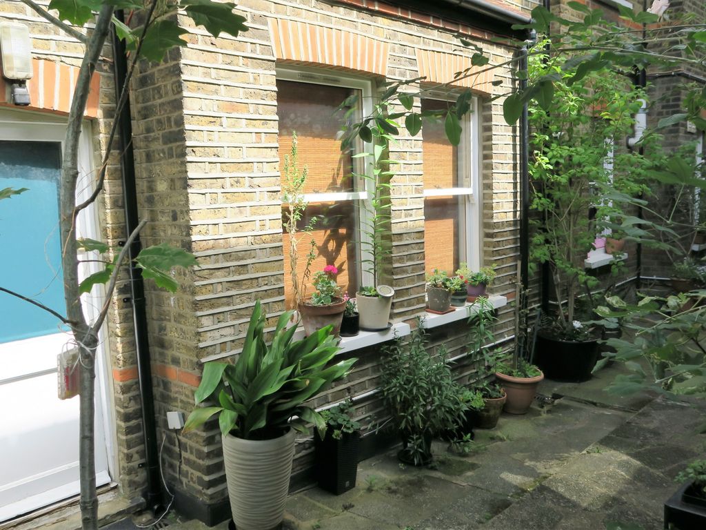 1 bed flat to rent in Newlands Park, Sydenham SE26, £1,150 pcm Zoopla