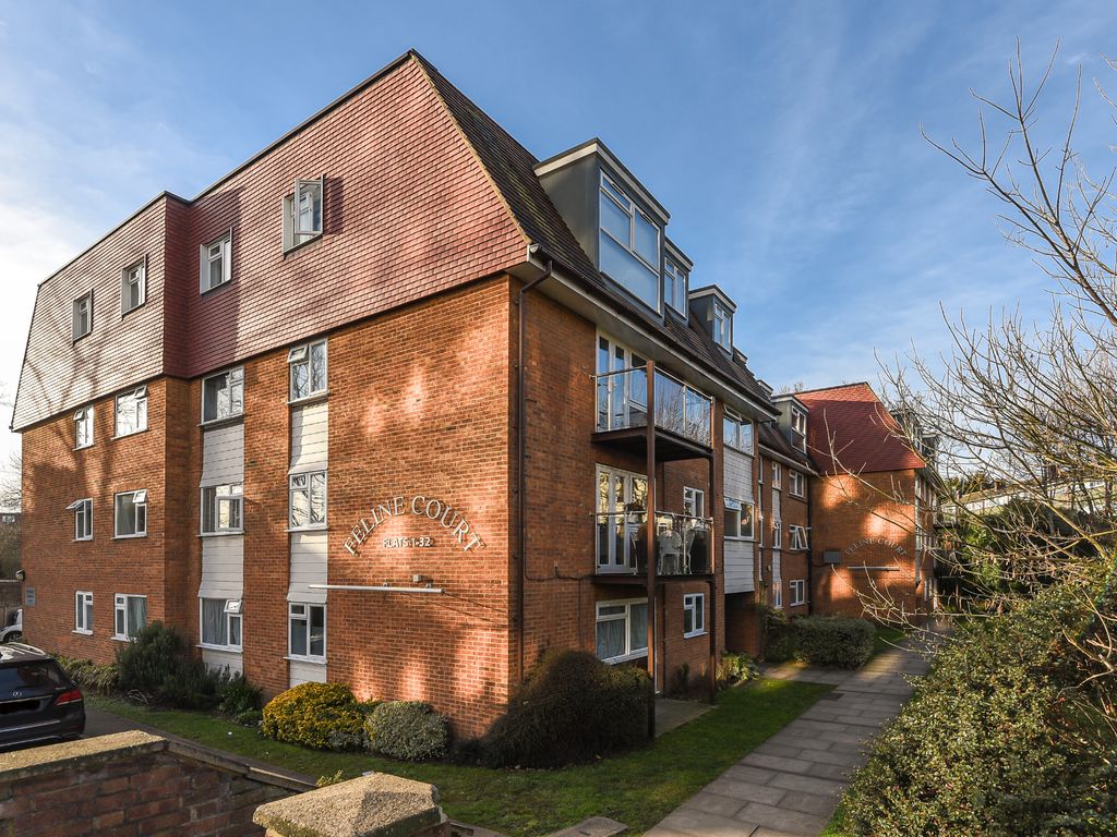 2 bed flat for sale in Cat Hill, East EN4 Zoopla