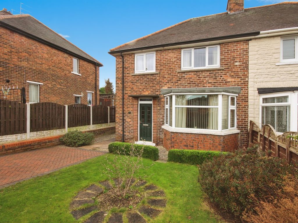 3 bed semidetached house for sale in Kent Avenue, Rawmarsh, Rotherham