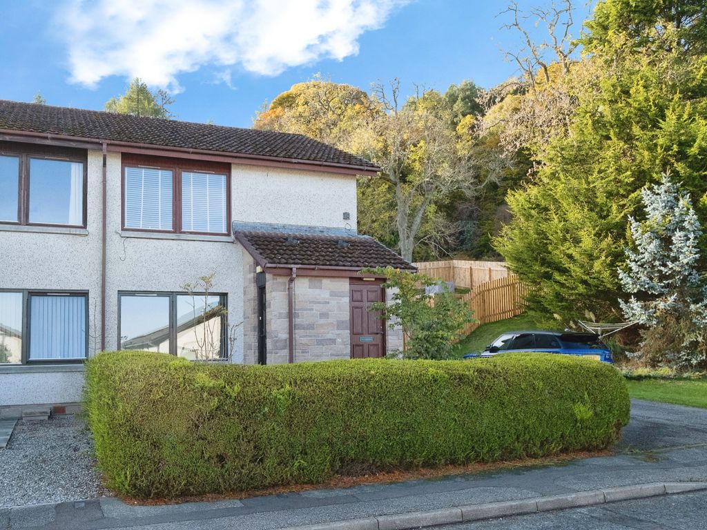 1 bed flat for sale in Balnafettack Crescent, Inverness IV3, £115,000