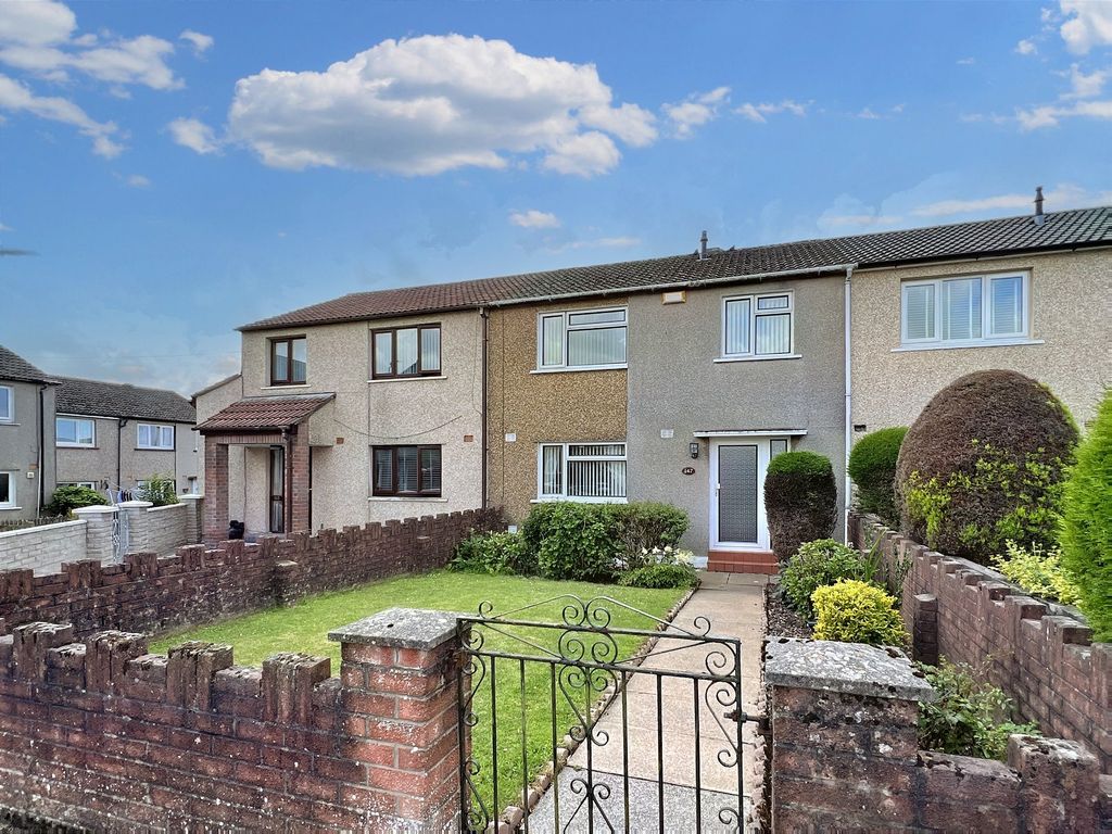 3 bed terraced house for sale in Mill Hill, Cleator Moor CA25 Zoopla