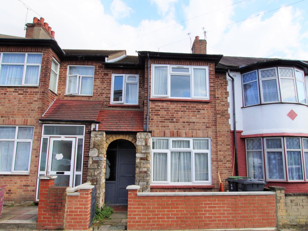 3 bed terraced house to rent in Park Road, London N11 Zoopla
