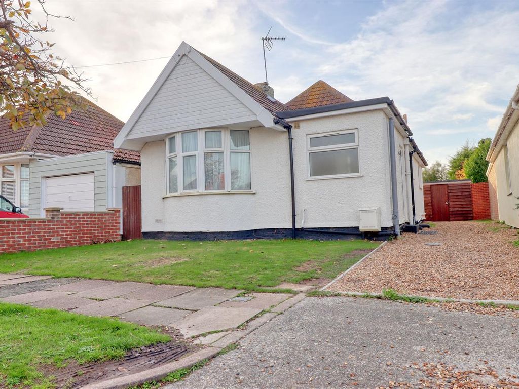 2 bed bungalow for sale in Edison Road, HollandOnSea, ClactonOnSea
