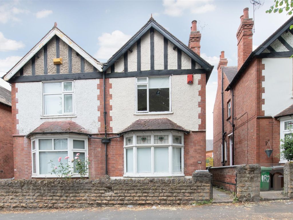 4 bed semidetached house for sale in Rolleston Drive, Lenton