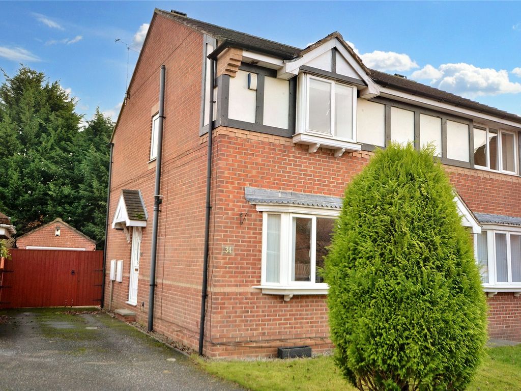 3 bed semidetached house for sale in Stonegate Lane, Meanwood, Leeds