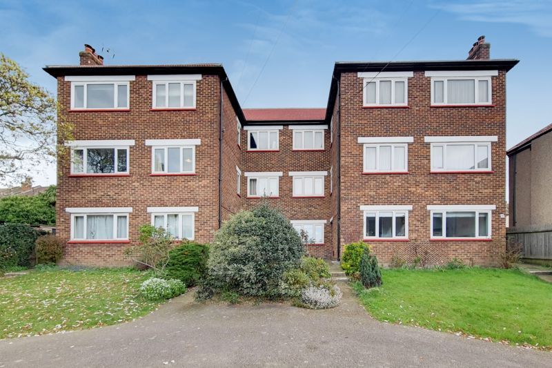 3 bed flat for sale in Selsdon Road, South Croydon CR2 Zoopla