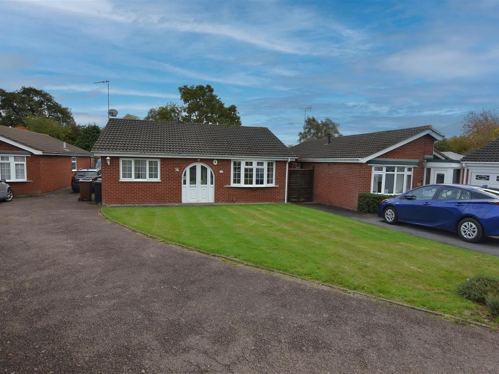 2 bed detached bungalow for sale in Eyebrook Close, Loughborough LE11