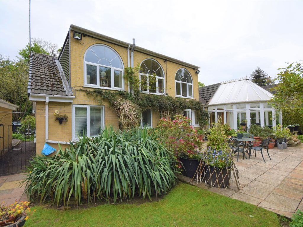 3 bed bungalow for sale in Holme Hall Lane, Stainton, Rotherham S66