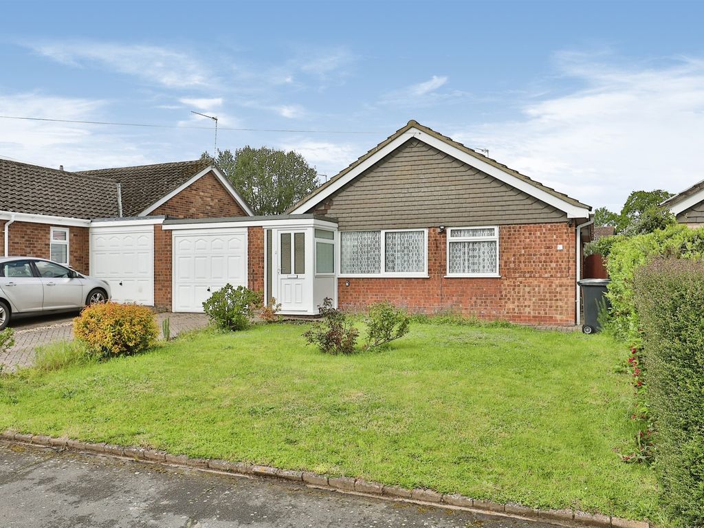 2 bed detached bungalow for sale in Colleen Close, Dereham NR19 Zoopla