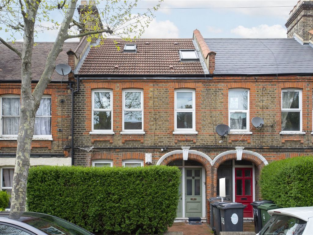 2 bed flat for sale in Lloyd Road, Walthamstow, London E17 Zoopla