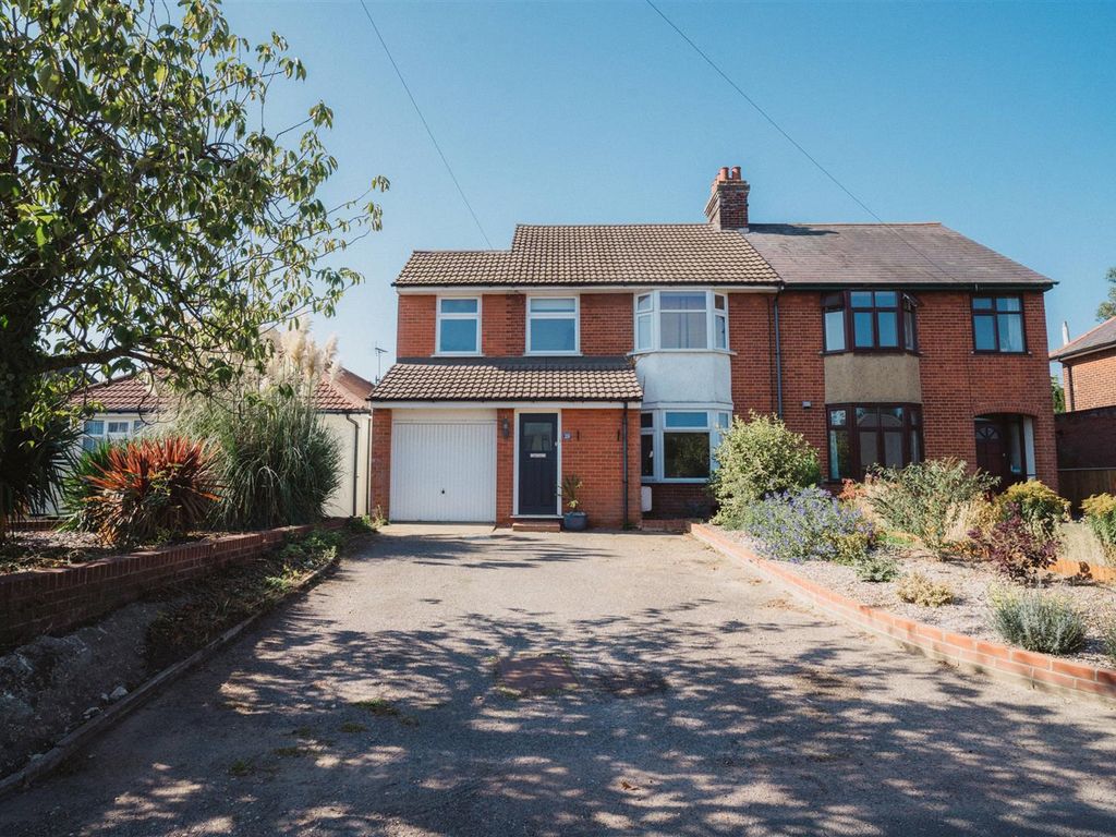 3 bed semidetached house for sale in Humber Doucy Lane, Rushmere St