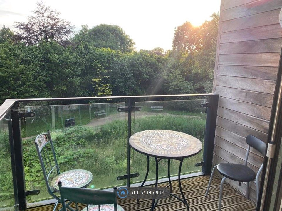 2 bed flat to rent in Kingfisher Way, Cambridge CB2 Zoopla