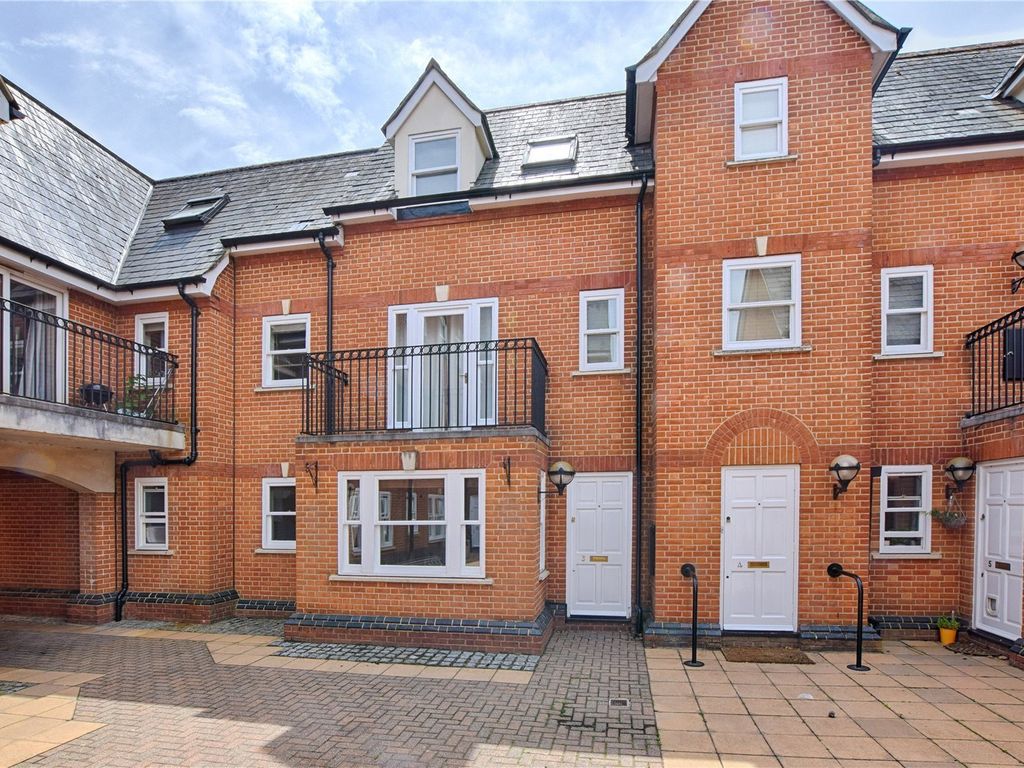 Bentfield Road CM24  