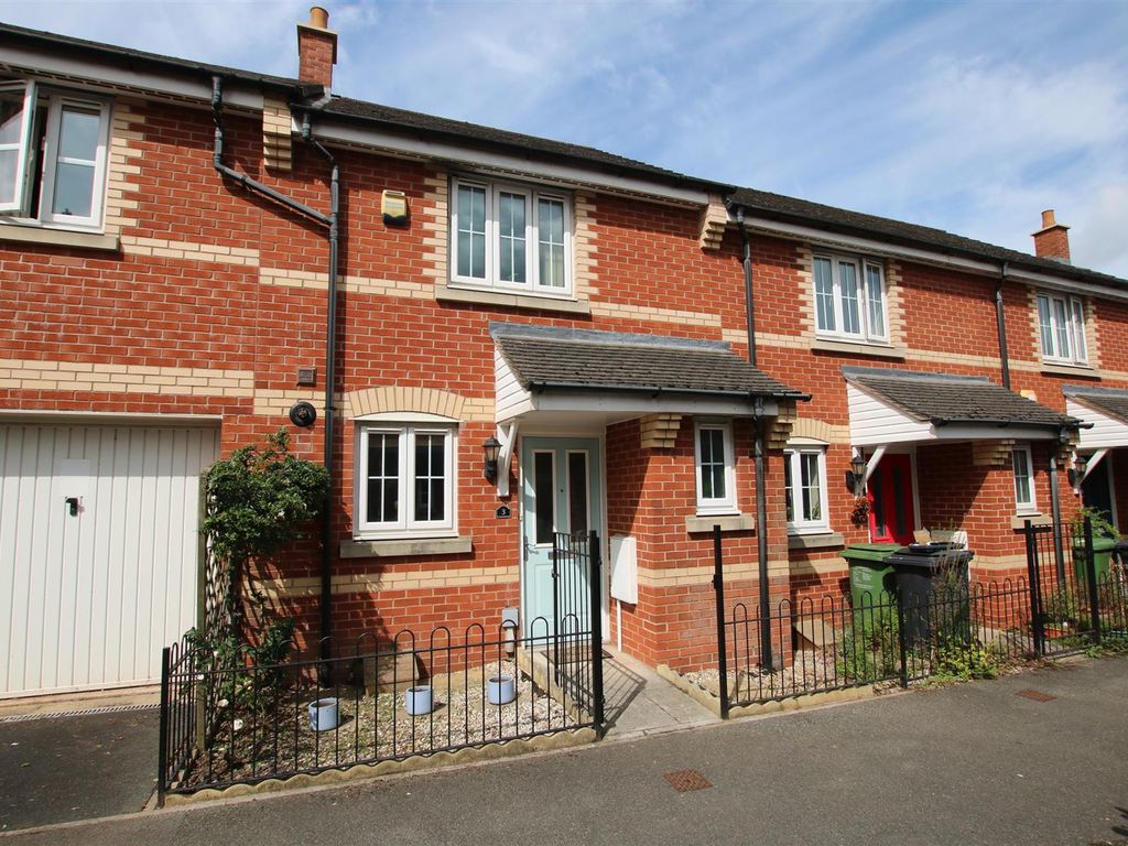 2 bed terraced house for sale in Greyfriars Road, Mount Pleasant