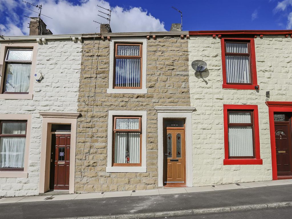 2 bed property for sale in Stanley Street, Accrington BB5 Zoopla