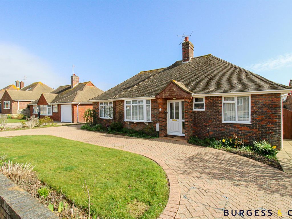 3 bed detached bungalow for sale in Alexander Drive, BexhillOnSea