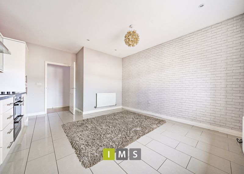 2 bed detached house for sale in Kempton Close, Chesterton, Bicester OX26, £295,000 Zoopla