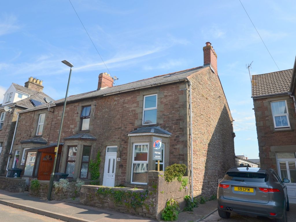 6 bed end terrace house for sale in Victoria Road, Lydney