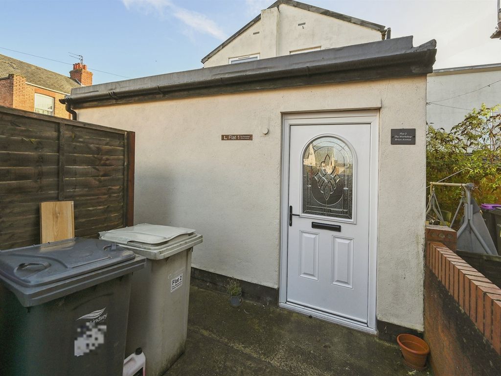 1 bed flat for sale in Brian Avenue, Skegness PE25, £75,000 Zoopla