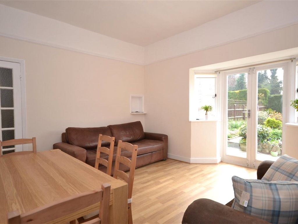 3 bed end terrace house to rent in Richmond Road, East Finchley, London