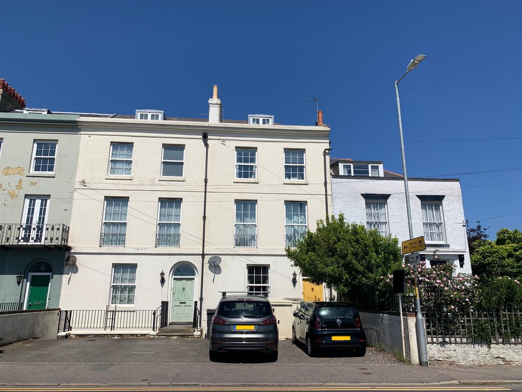 4 bed end terrace house for sale in London Road, Deal, Kent CT14 Zoopla