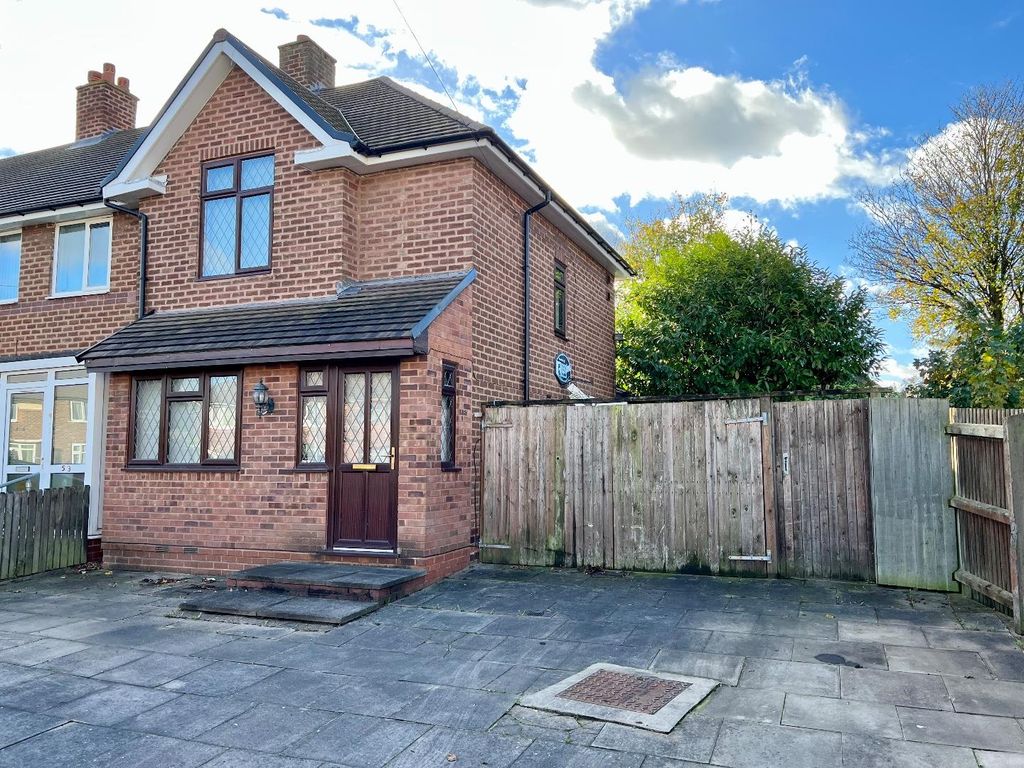 3 bed end terrace house for sale in Wychbold Crescent, Kitts Green