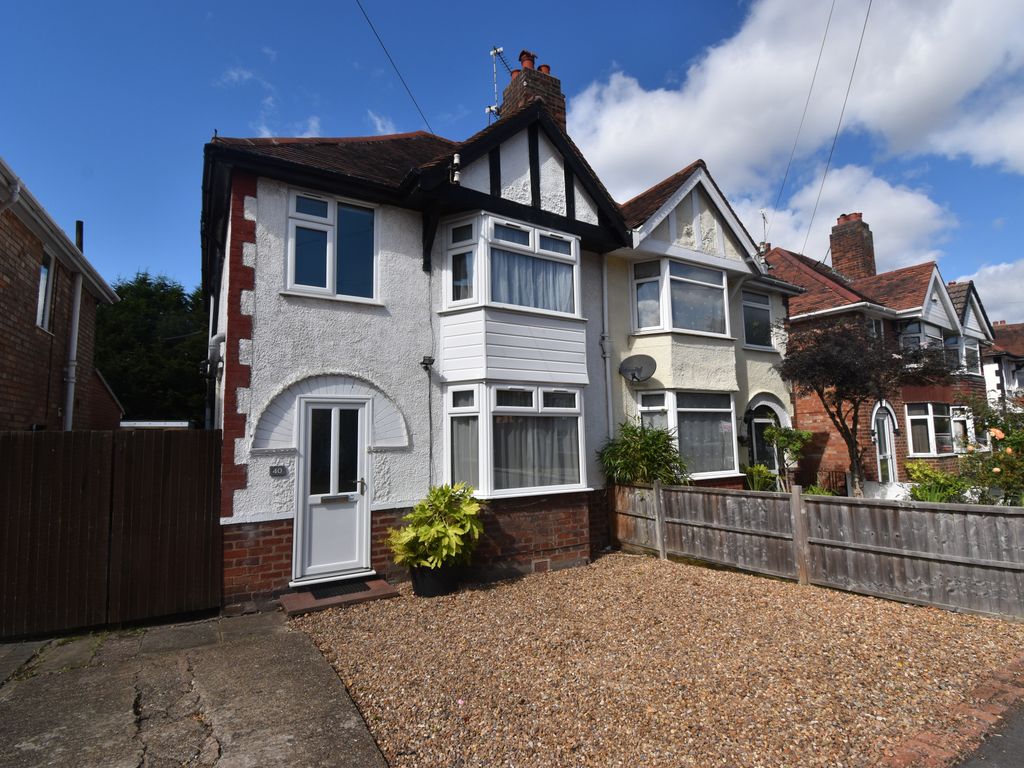 4 bed terraced house to rent in Northway, Leamington Spa, Warwickshire