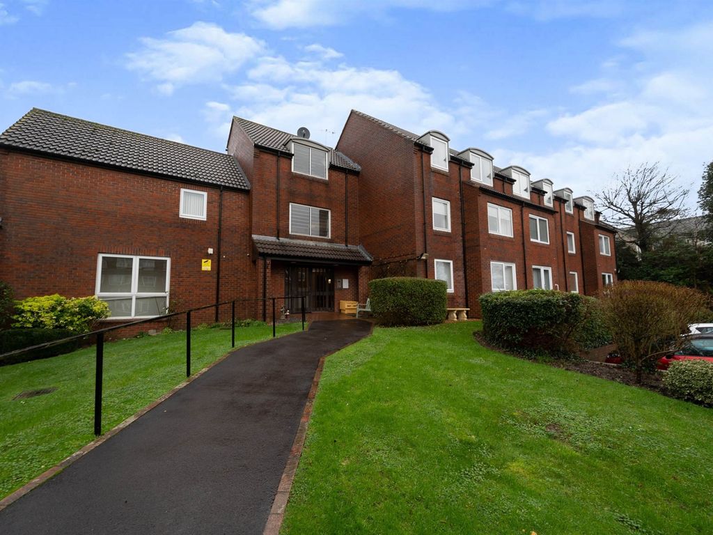 1 bed property for sale in Hulbert Road, Waterlooville PO7 Zoopla