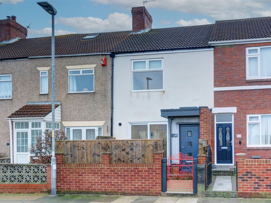 3 bed terraced house for sale in Melrose Terrace, NewbigginByTheSea