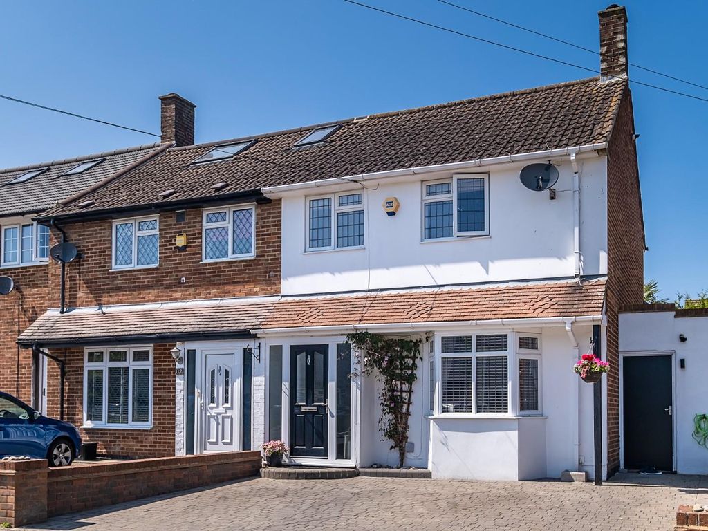 2 bed end terrace house for sale in Hatch Gardens, Tadworth KT20 Zoopla