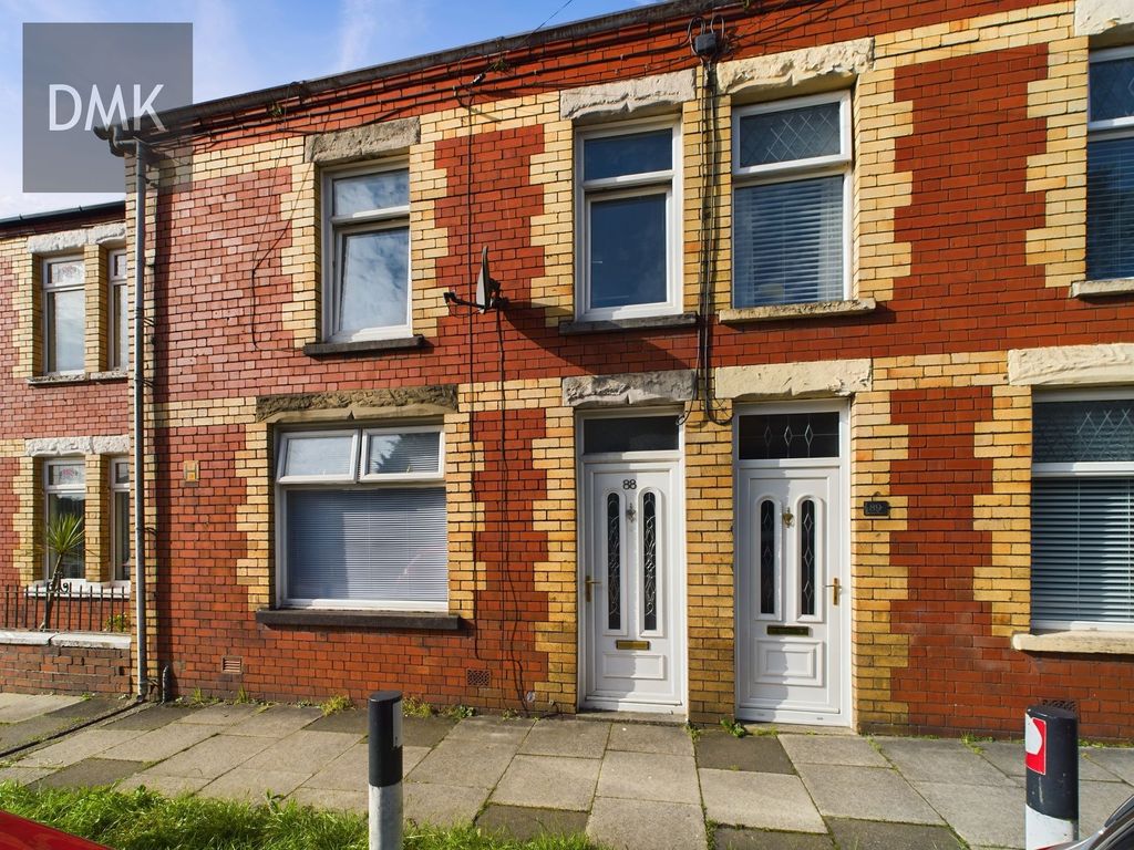 3 bed terraced house to rent in Castle Street, Maesteg CF34, £700 pcm