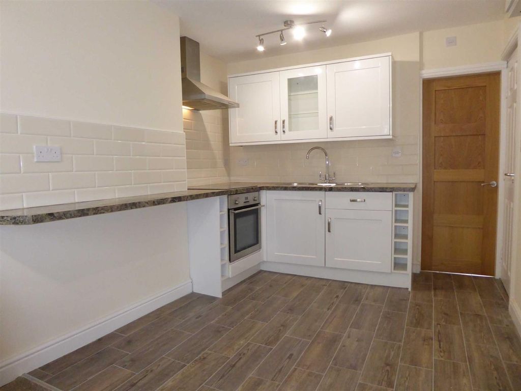 1 bed flat to rent in Dixon Lane, Wortley, Leeds LS12 Zoopla