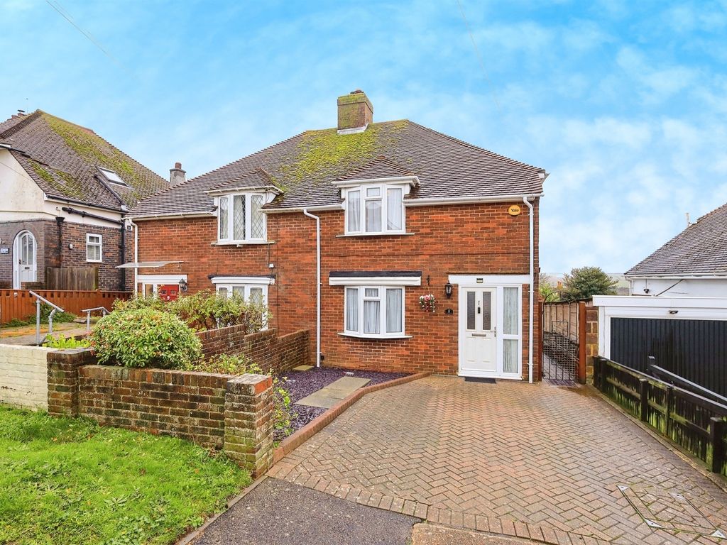 3 bed semidetached house for sale in Third Avenue, Newhaven BN9, £