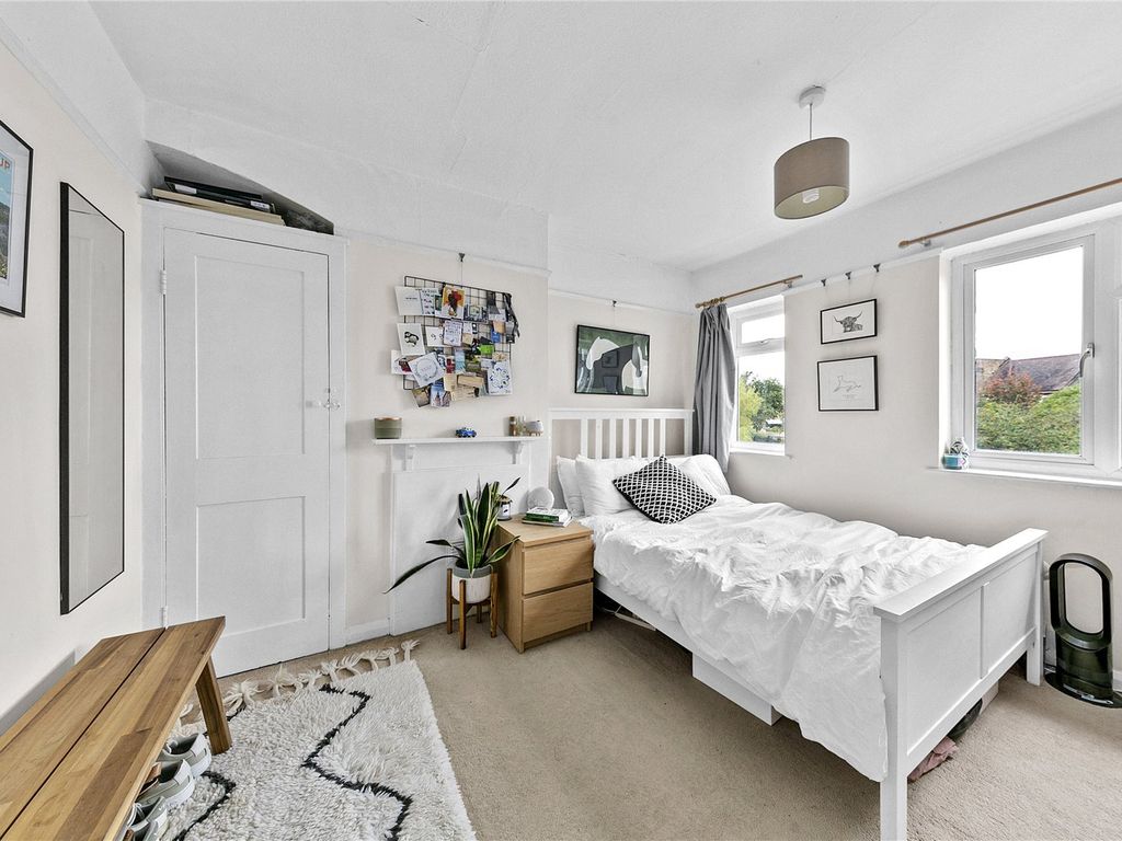 3 bed end terrace house to rent in Lambert Avenue, Richmond, Surrey TW9