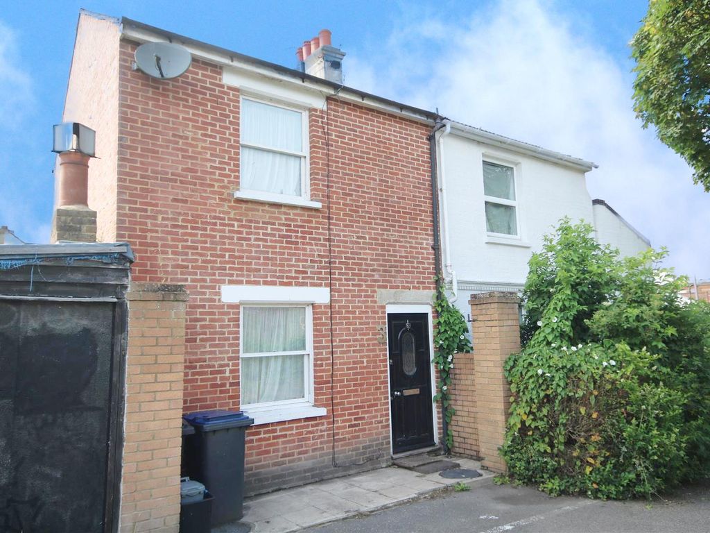 2 bed end terrace house for sale in Lime Kiln Road, Canterbury CT1 Zoopla