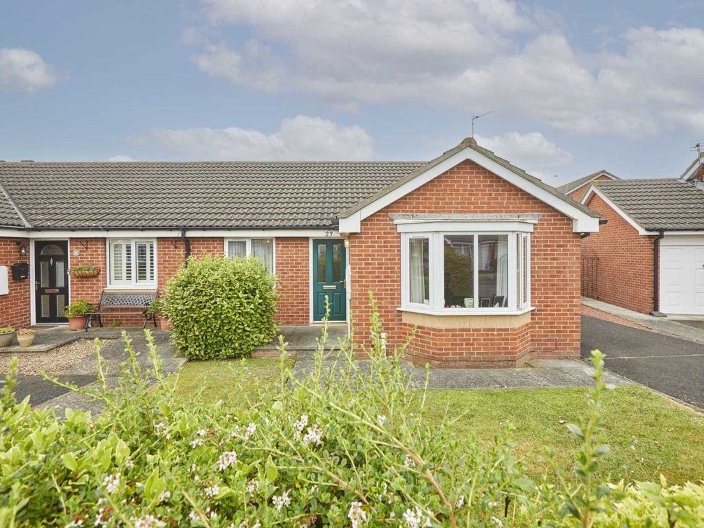2 bed bungalow for sale in Trevarrian Drive, Redcar TS10 Zoopla