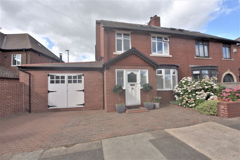 4 bed semidetached house for sale in Jesmond Park West, High Heaton