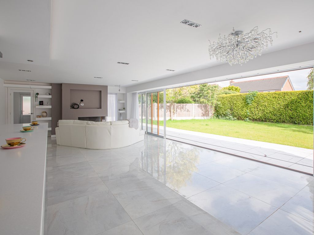 5 bed detached house for sale in Hoyles Lane, Cottam, Cottam PR4, £