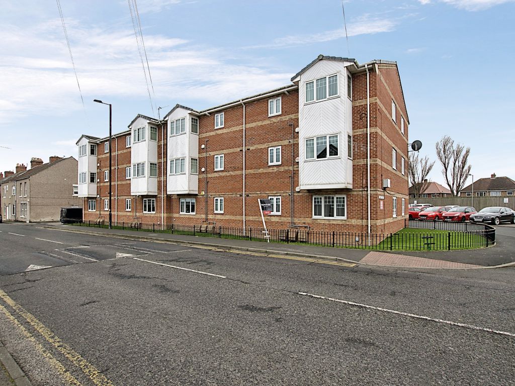 2 bed flat for sale in Abbey Court, Shiremoor, Newcastle Upon Tyne