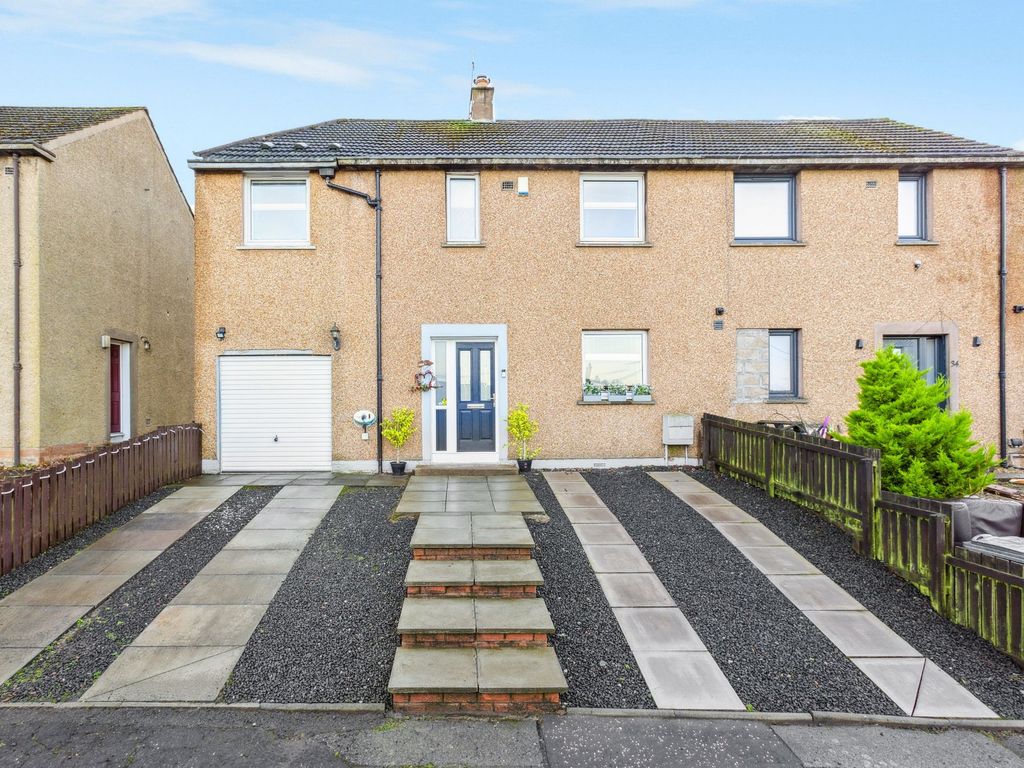 4 bed semidetached house for sale in Hillwood Rise, Newbridge