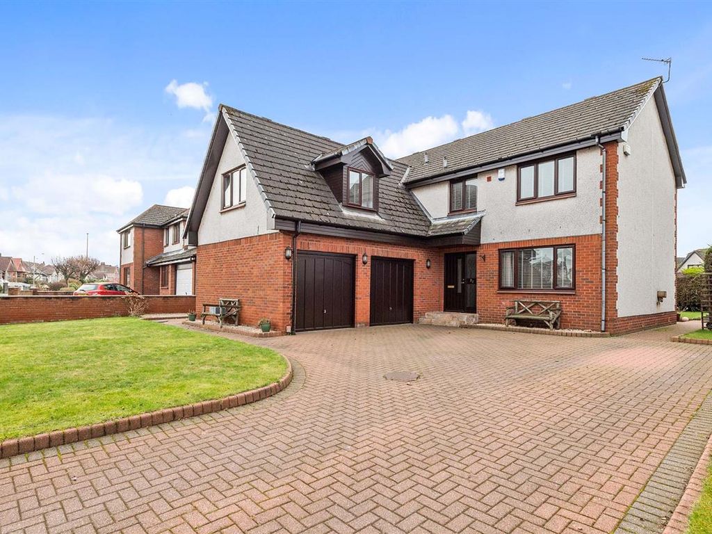 4 bed detached house for sale in Ronaldshay Crescent, Grangemouth