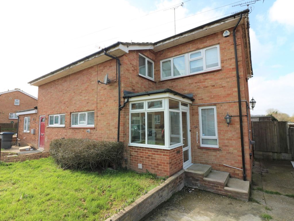 3 bed semidetached house for sale in Orchard Road, Eastry, Sandwich